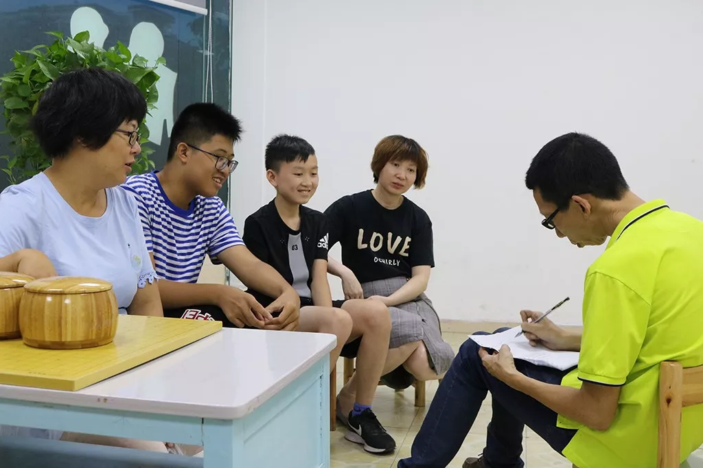 “冠军+学霸”是怎样炼成的？